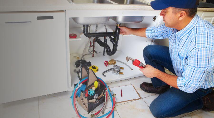 Expert burst pipe repair services in New Effington, SD